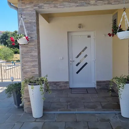 Guest house Anna 4*