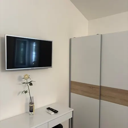 Konukevi Anna 4*